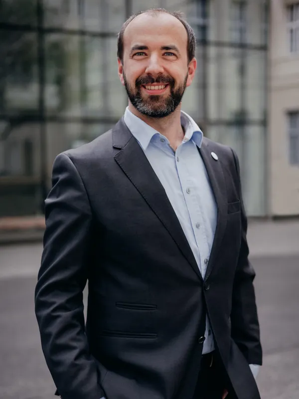 Dr. Christian Witz, Co-Founder and CEO at SimVantage